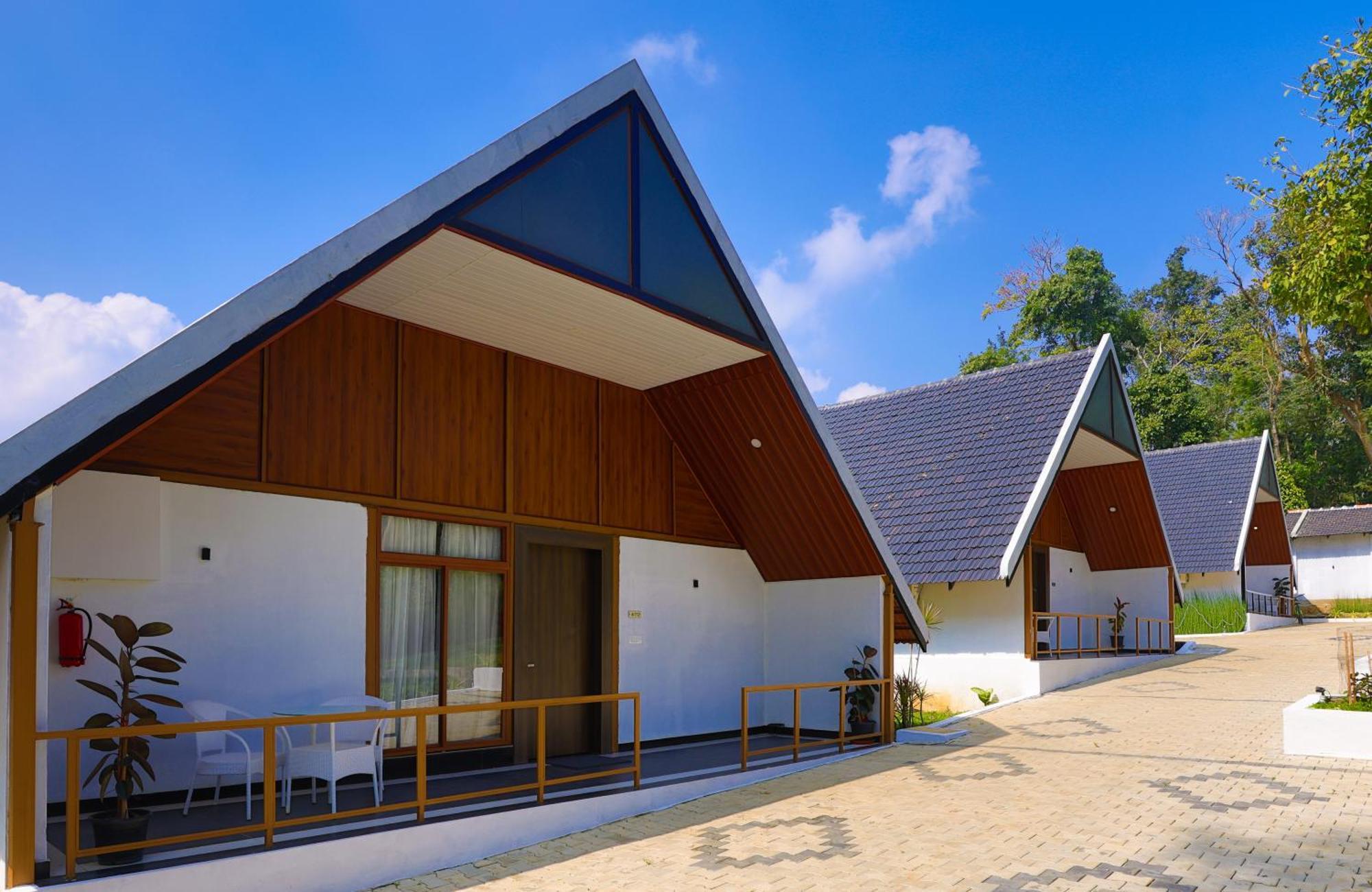 The Grand Retreat - Chikmagalur Hotel Buitenkant foto