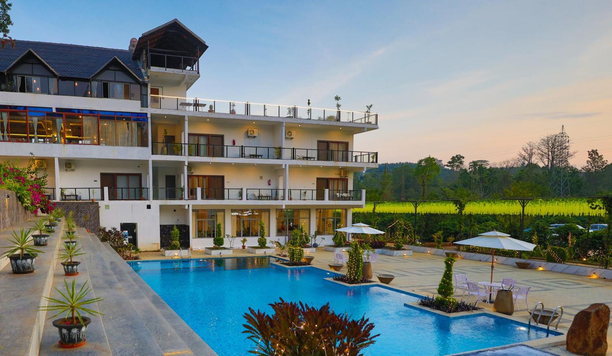 The Grand Retreat - Chikmagalur Hotel Buitenkant foto