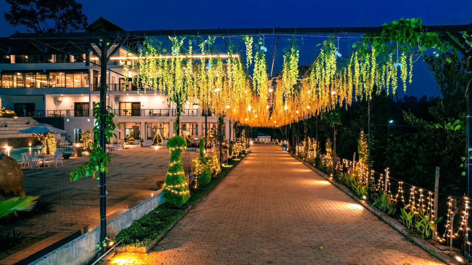 The Grand Retreat - Chikmagalur Hotel Buitenkant foto